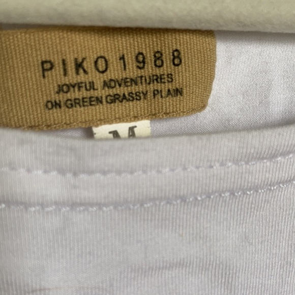 PIKO 1988 White long sleeve top size M - Picture 2 of 2
